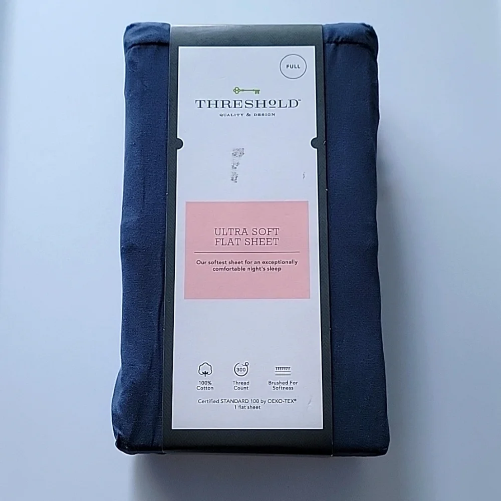 Threshold Full 300 Thread Count Ultra Soft Flat Sheet Dark Blue